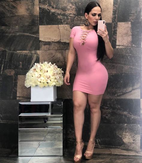 Sexy Vestidos 400K On Twitter Que Hermosa Milf Https T Co B6Mt1aoXHM Twitter