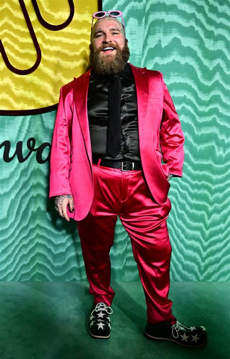 Teddy Swims Makes Quite The Fashion Statement At Star Studded Pre