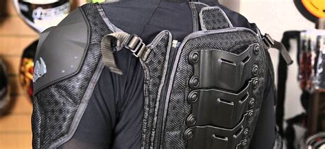 Как выбрать мотозащиту