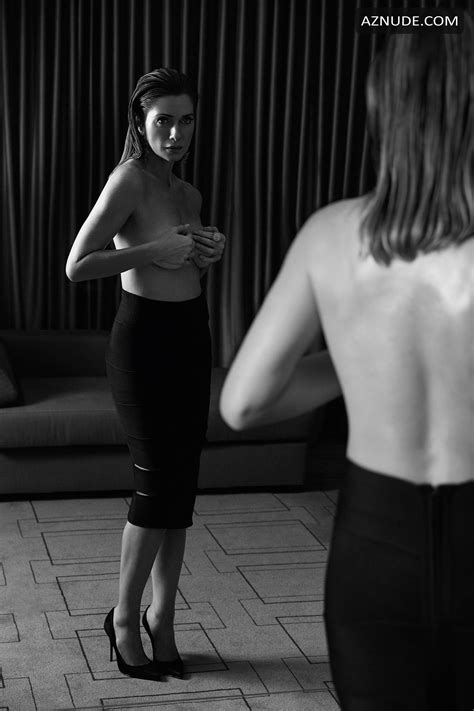 LETICIA SPILLER Nude AZNude