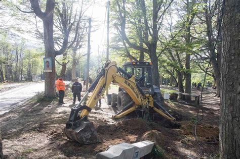 Municipalidad De Ushuaia Avanza Con Plan De Obras En Barrio