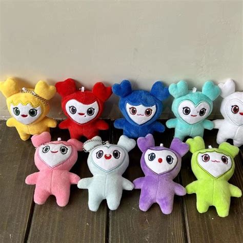 Twice Lovely Plush Figure Keychain – Kpop Exchange