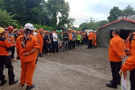 Tim SAR Pecarian 151 Orang Yang Hilang Gempa Cianjur Tersebar Di 12