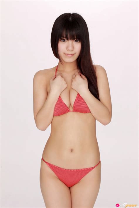 Tube Dupe All Gravure Bikini Shoot