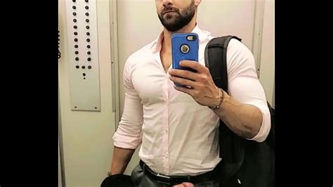 Vídeos hombres desnudos XVIDEOS