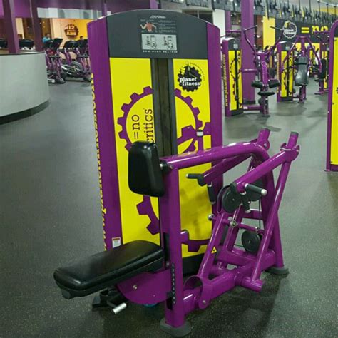 Back Workout Machines At Planet Fitness Workoutwalls