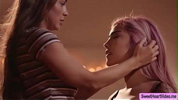 Ashlee Juliet Spreads Legs And Let Milf Abigail Mac Eat Her Pussy