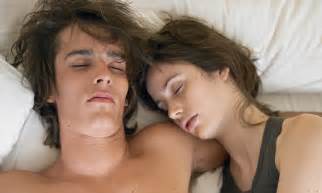 Not Tonight Dear I M Exhausted Seven Out Of Ten Couples Too Tired For Sex Daily Mail Online