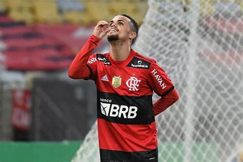 Michael D Chap U No Flamengo E Pode Assinar Equipe Rival Saiba