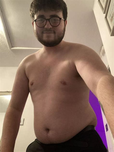 Working On My Belly Nudes GayChubs NUDE PICS ORG