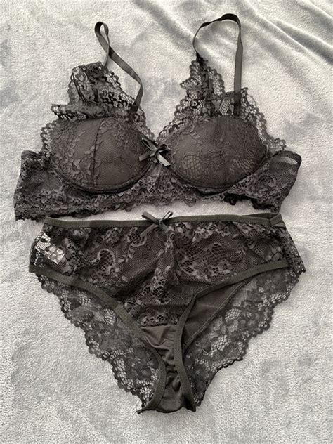 Bowknot Decor Lace Garter Lingerie Set