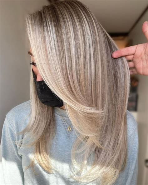Blonde Highlights Ideas For A Chic Makeover In Hair Adviser Blonde Highlights Hair