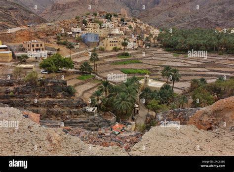 Beautiful Bald Sayt mountain village in Oman Hajar Mountains Stock ...