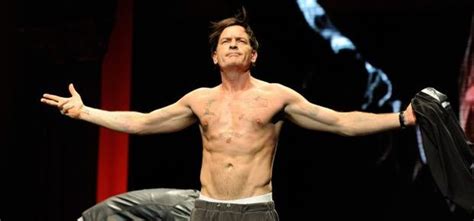 Charlie Sheen Sieropositivo E Bisessuale Si Parla Di Un Sex Tape Gay Gay It