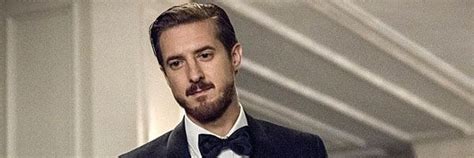 Legends Of Tomorrow Arthur Darvill On Rip Hunter More