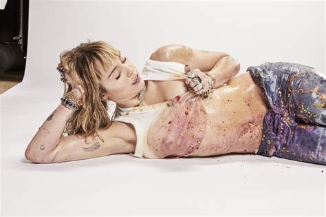 Miley Cyrus Sexy Boobs Nipples Hot Celebs Home