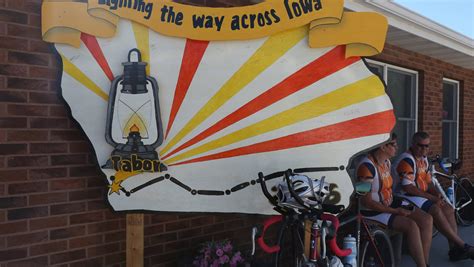 Taxpayers are reacting to the recent statement from the Iowa treasurer 5