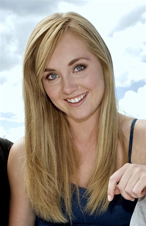 Picture Of Amber Marshall