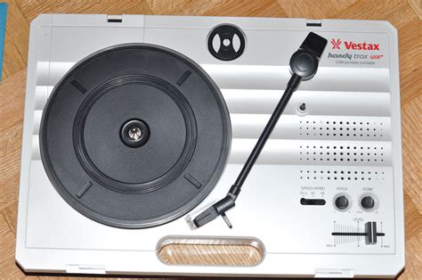 Vestax Handytrax Usb Portable Record Player For Sale Canuck Audio Mart