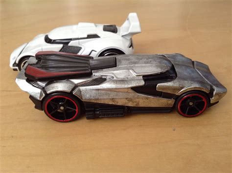 JULIAN S HOT WHEELS BLOG Star Wars Character Cars 2 Pack First Order Stormtrooper Captain Phasma