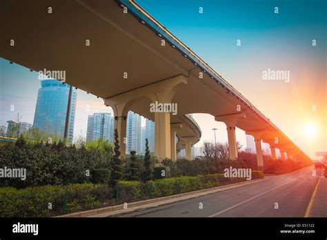 Urban road hi-res stock photography and images - Alamy
