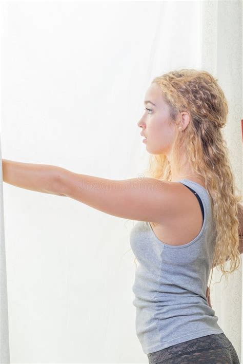 513 Cute Blonde Coed Stock Photos Free Royalty Free Stock Photos From Dreamstime