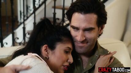 Horny Bubble Butt Latina Teen Penelope Woods Fucks A Big Dick Delivery Man