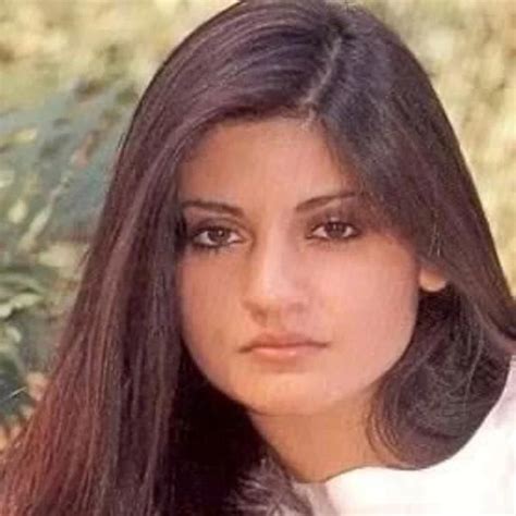 nazia hassan pakistani pop singer nazia hassan  successful