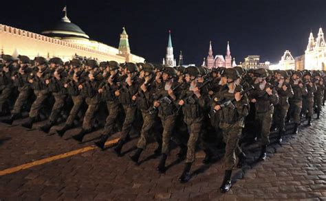 Vladimir Putin Showcases Russian Army As 10 000 Soldiers Prepare For