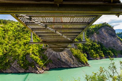 La Passerelle Himalayenne Du Drac