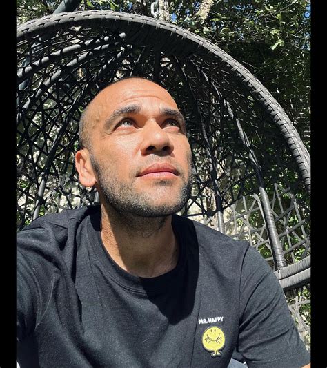 Foto Daniel Alves teve sua prisão preventiva decretada Purepeople