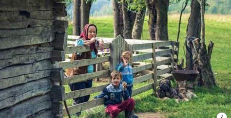 Deca Koja Odrastaju Uz Dede I Babe Sre Nija Su Pametnija I Obrazovanija Mz Lukavica