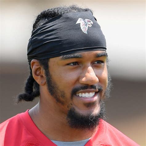Vic Beasley Reports To Titans