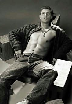 Supernatural And Half Naked Pictures Of Jensen Ackles Ideas In Supernatural Jensen