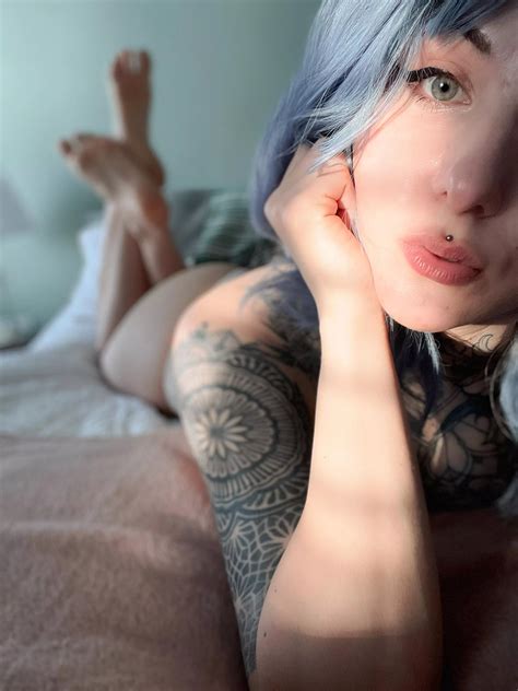 Matching Hair And Eyes Nudes NSFWeyes NUDE PICS ORG