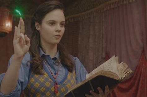 Theodosia - alles zur Serie - TV SPIELFILM