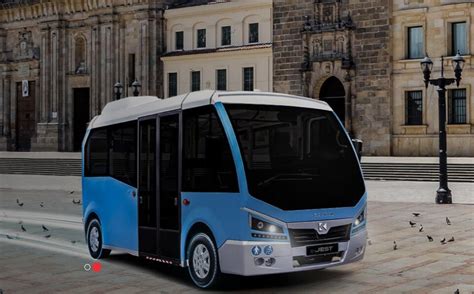 Tussam alquila microbuses eléctricos de Turquía para restablecer la