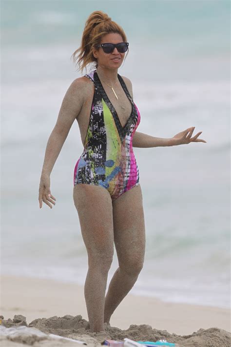 Beyonce Knowles Beyonce Knowles Bikini