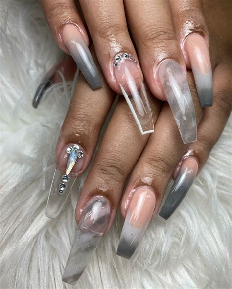 Chic Nude And Silver Nails Ideas For Everyday Glam