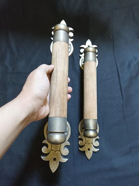 Handle Pintu Kayu Jati Gagang Pintu Rumah Kayu Jati Kuningan Antik 43 Cm Perabotan Rumah Di