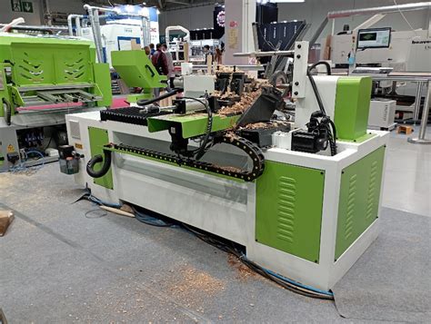 Автоматический токарный станок EcoWood Round Master - купить по ...