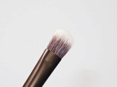 Urban Decay Naked Heat Eyeshadow Palette Review Swatches Musings Of A Muse