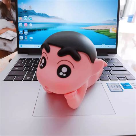 Cute Doll Crayon Shin Chan Naked Lying Phone Holder Tablet Support Home