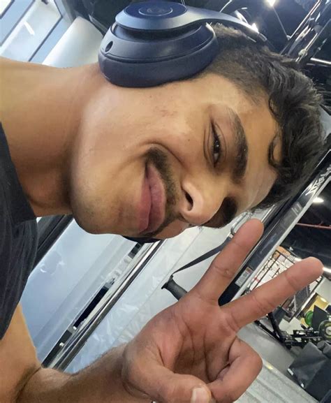 I Need A Workout Buddy P Nudes Gaybrosgonemild NUDE PICS ORG