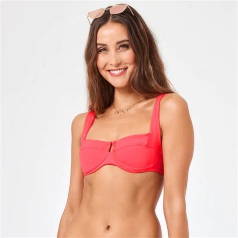L Space Swim Nwt L Space Camellia Bikini Top In Hot Cherry Size