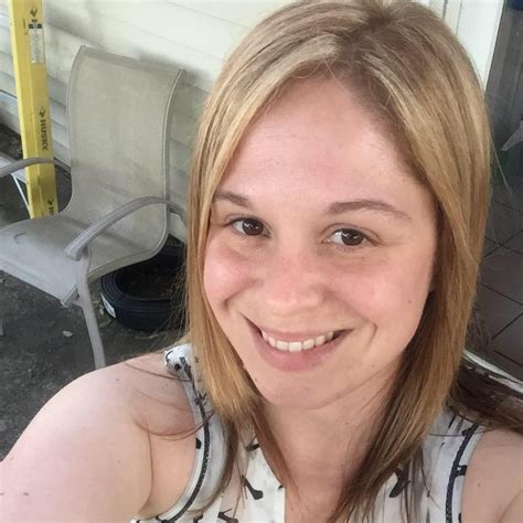 Carpet Cleaning Lowfield Heath | 20 000+ Positive Reviews