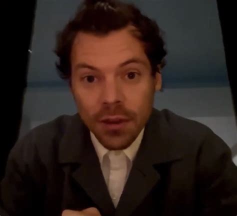 May On Twitter Girl Why Is Your Shirt Buttoned All The Way Up Free Them Tits