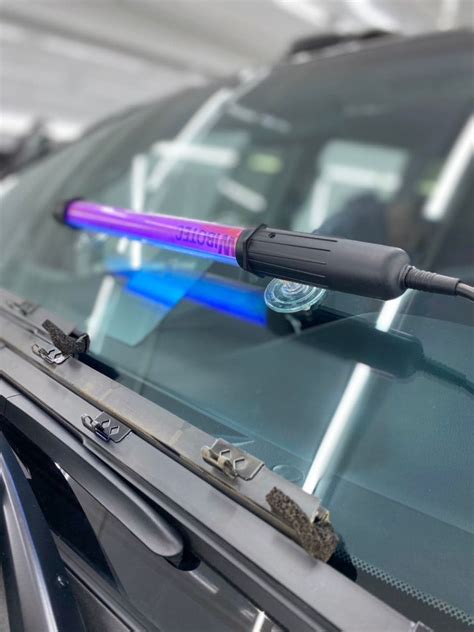 Ремонт сколов и трещин на лобовом стекле в Харькове