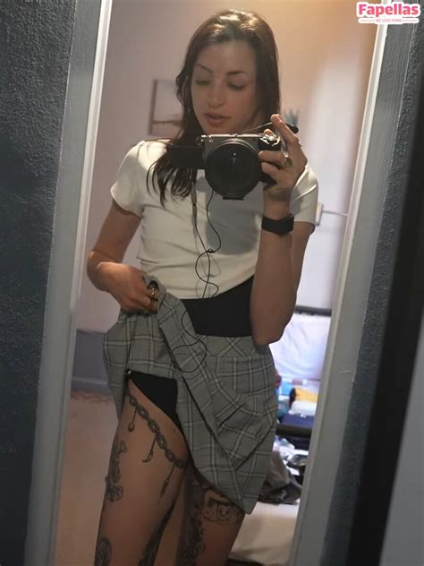 Gibi Asmr Aka Gibiofficial Nude Leaks OnlyFans Fapellas