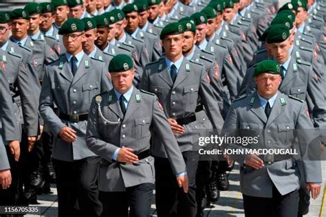 German Military Parade Photos and Premium High Res Pictures - Getty Images